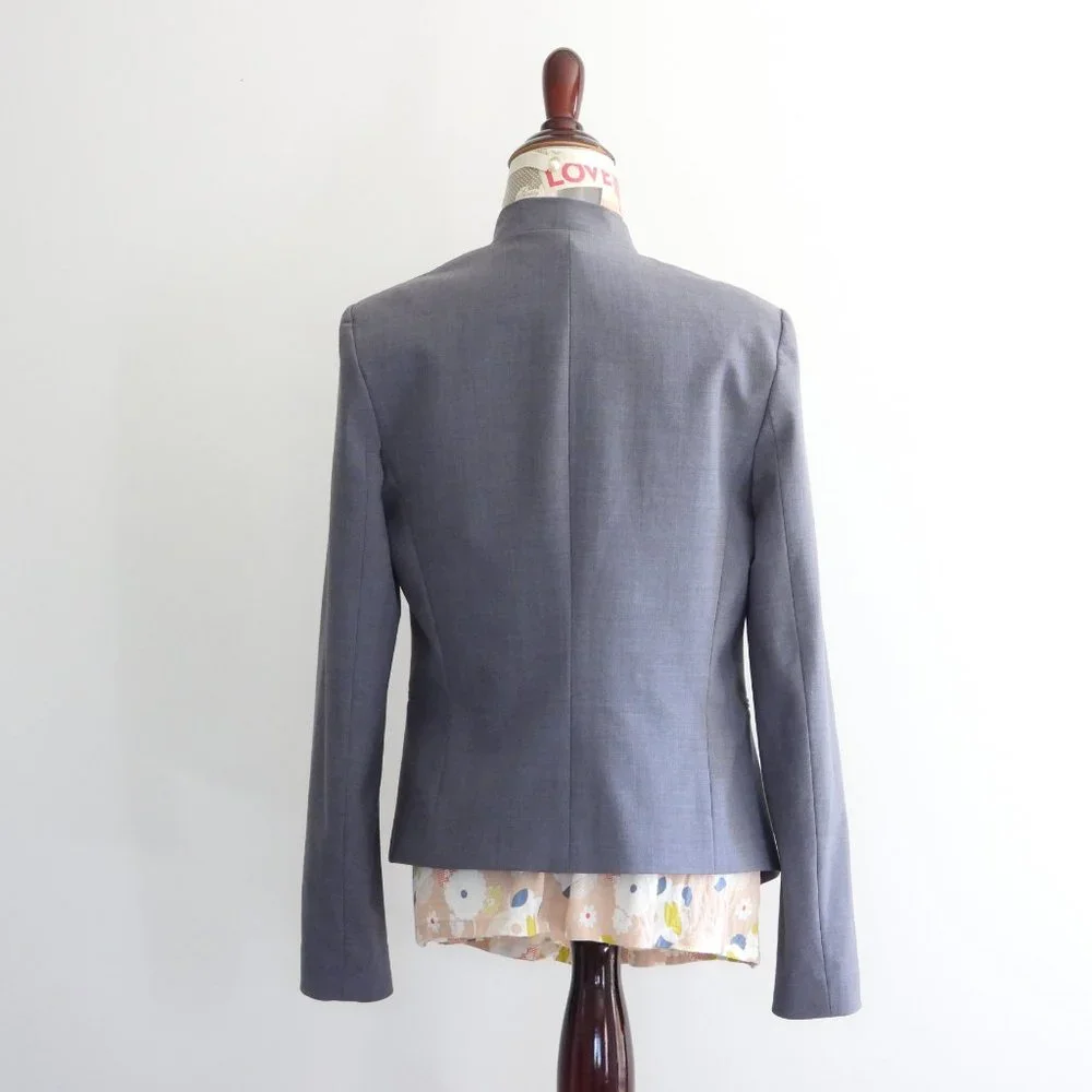 THEORY Lanai Stretch Wool Urban Blazer (Light Blue; size 10) - Picture 4 of 4